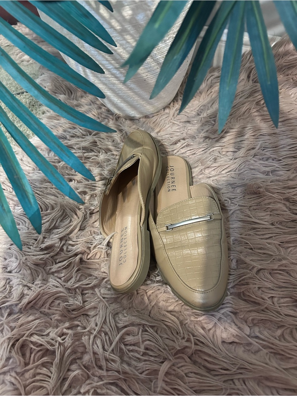Journee Collection Women's Beige Croc-Embossed Slip-On Loafers